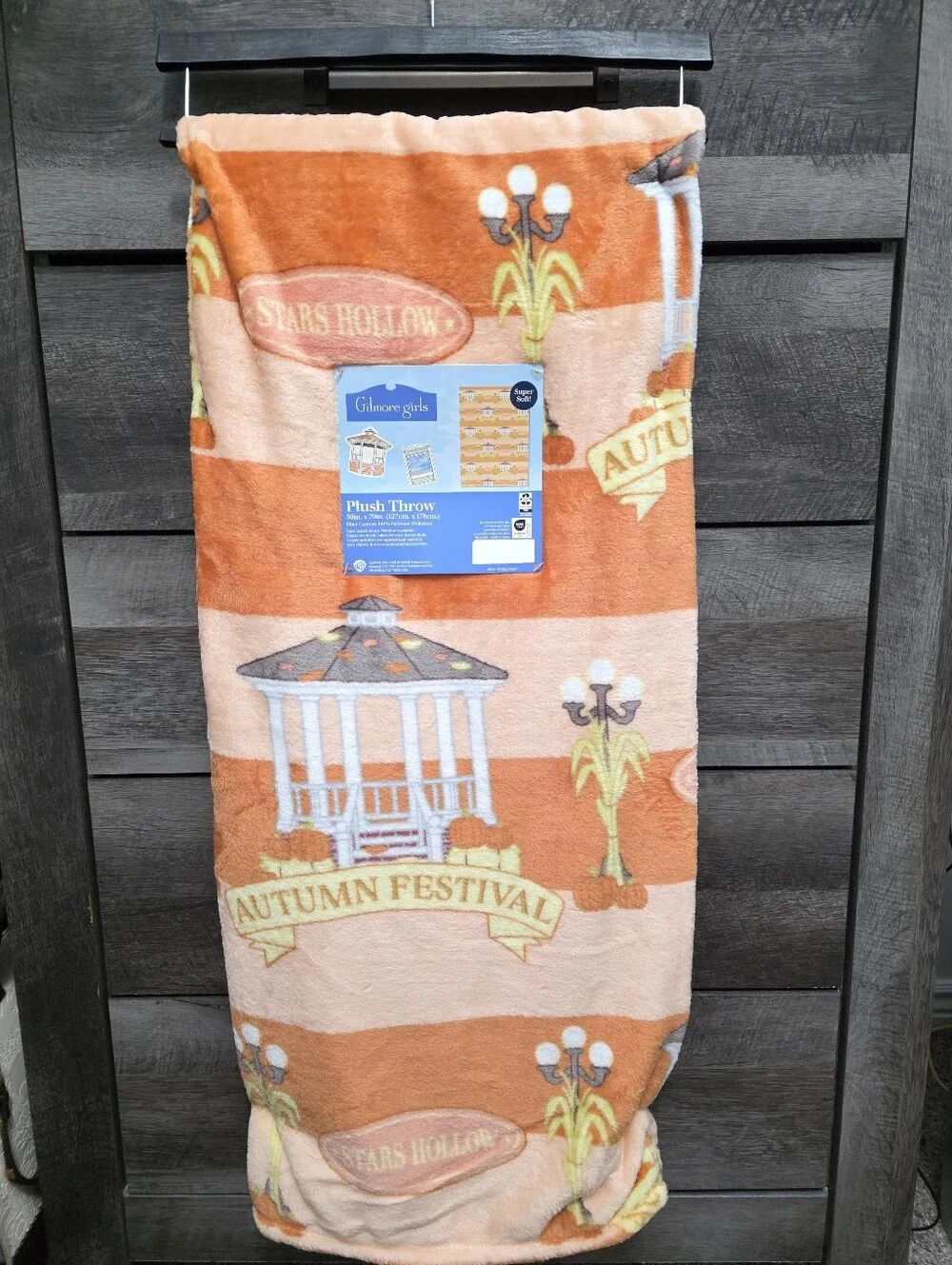 Gilmore Girls Stars Hollow Autumn Festival Plush Throw Blanket New